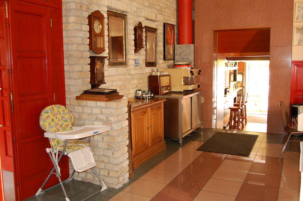 Bed and Breakfast Club Haus 502 Kalocsa Esterno foto